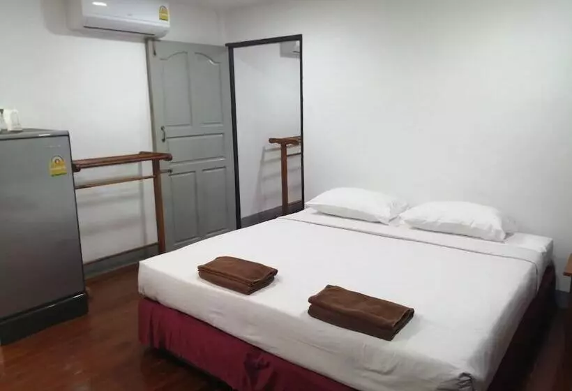 اتاق استاندارد, Jansom Beach Resort