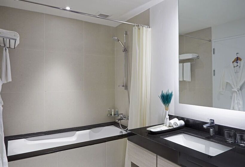 آپارتمان مدیریتی 2 خوابه, Somerset Park Suanplu Bangkok