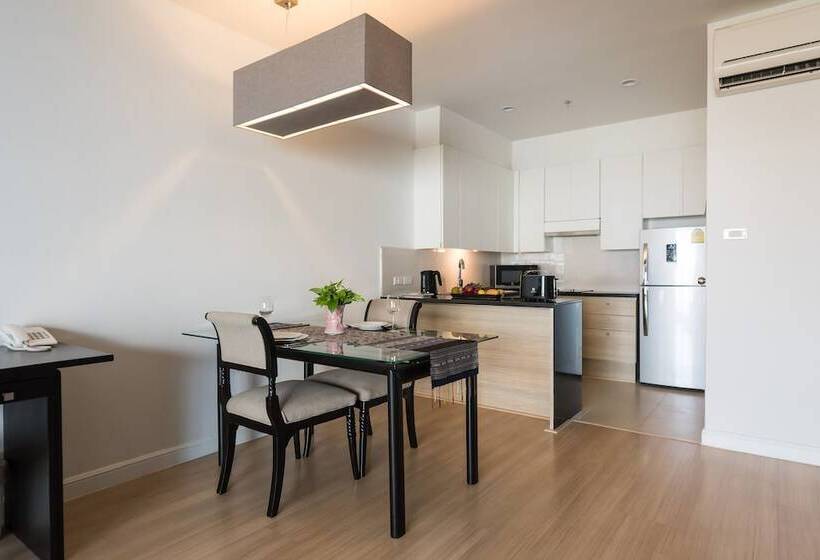آپارتمان پریمیوم 1 خوابه, Somerset Park Suanplu Bangkok