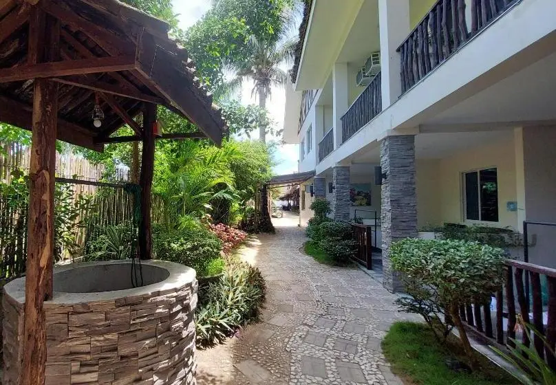 スタンダードルーム、2段ベッド共用バスルーム, Avila S Horizon Dive Resort Malapascua