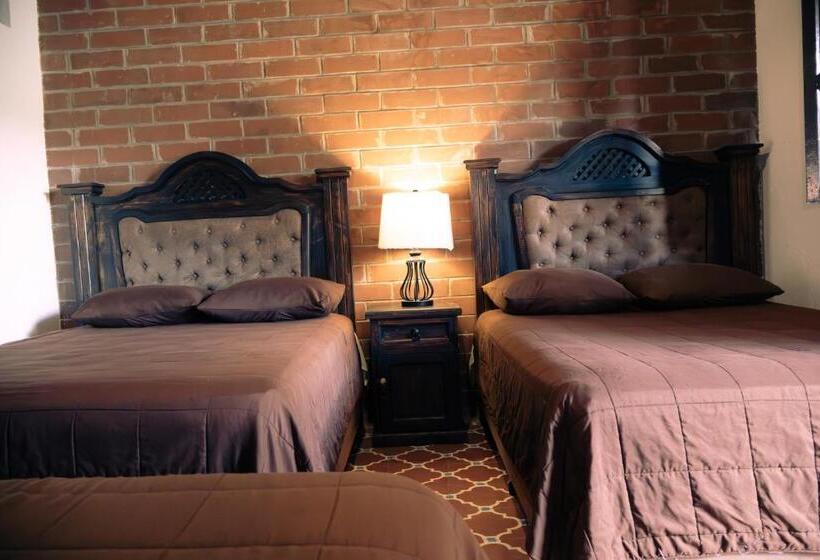 اتاق خانوادگی, Lar Antiqua