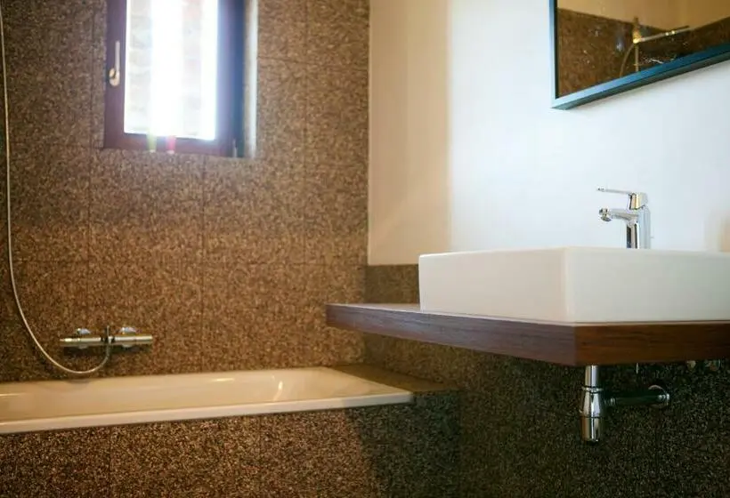 Standard Yhden Hengen Huone, B&b De Deugdzonde