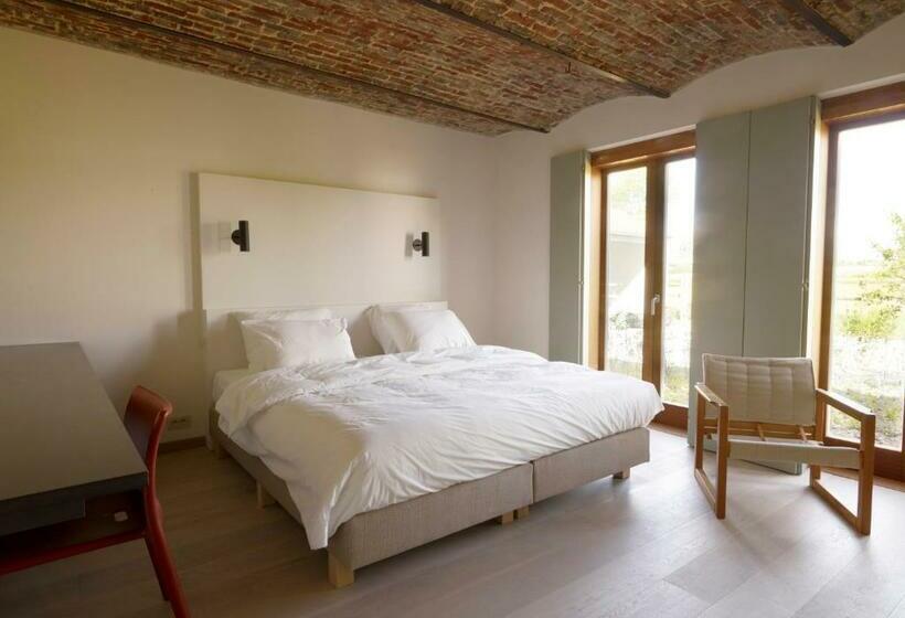 Номер Стандарт, B&b De Deugdzonde