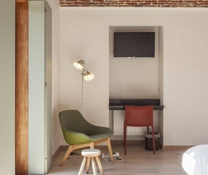 Номер Стандарт, B&b De Deugdzonde