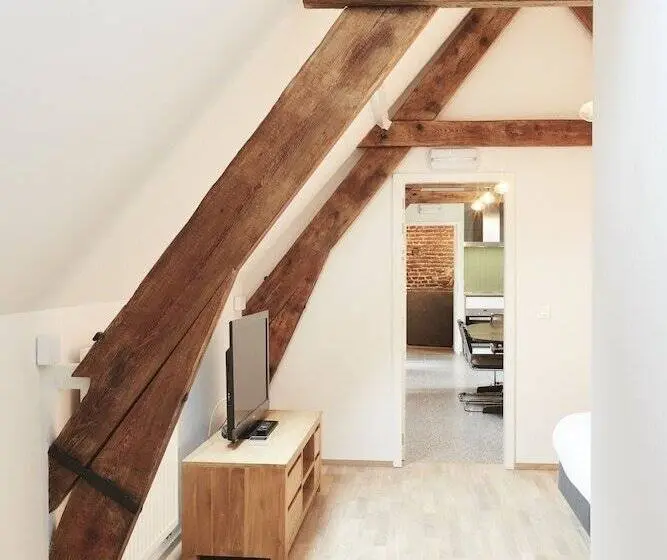 Perhehuone, B&b De Deugdzonde