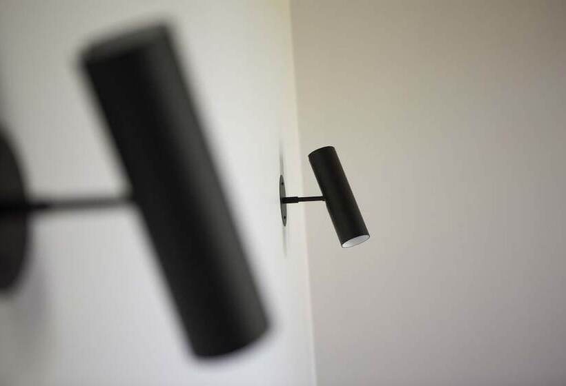 Номер Стандарт, B&b De Deugdzonde