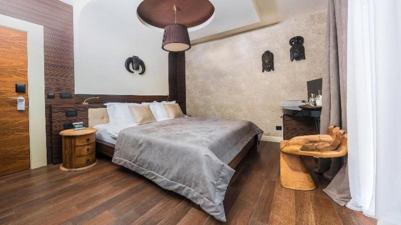 اتاق استاندارد, Forza Mare