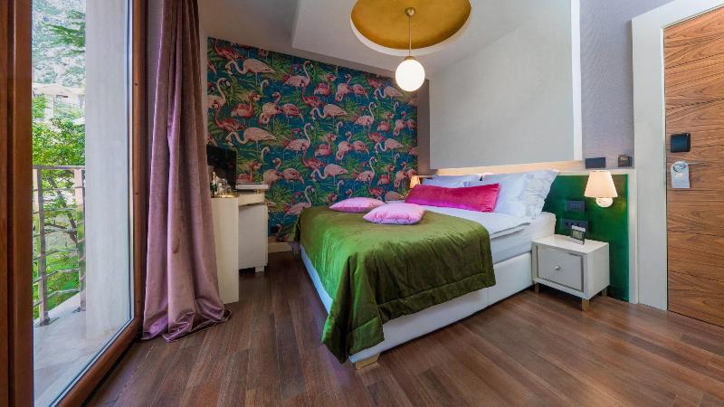 اتاق استاندارد, Forza Mare