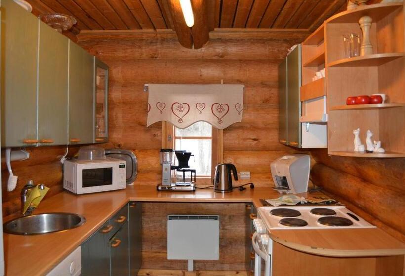 בית, 2 חדרי שינה, Maatilamatkailu Peräkangas