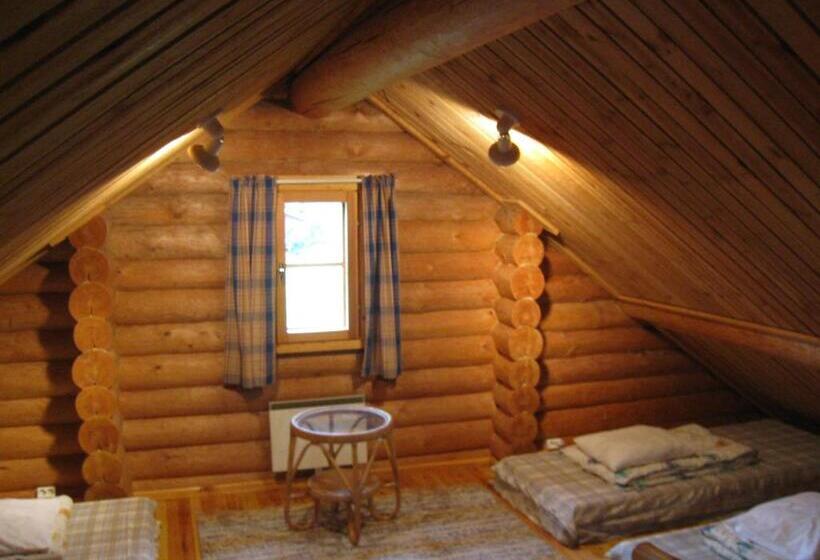 בית, 2 חדרי שינה, Maatilamatkailu Peräkangas