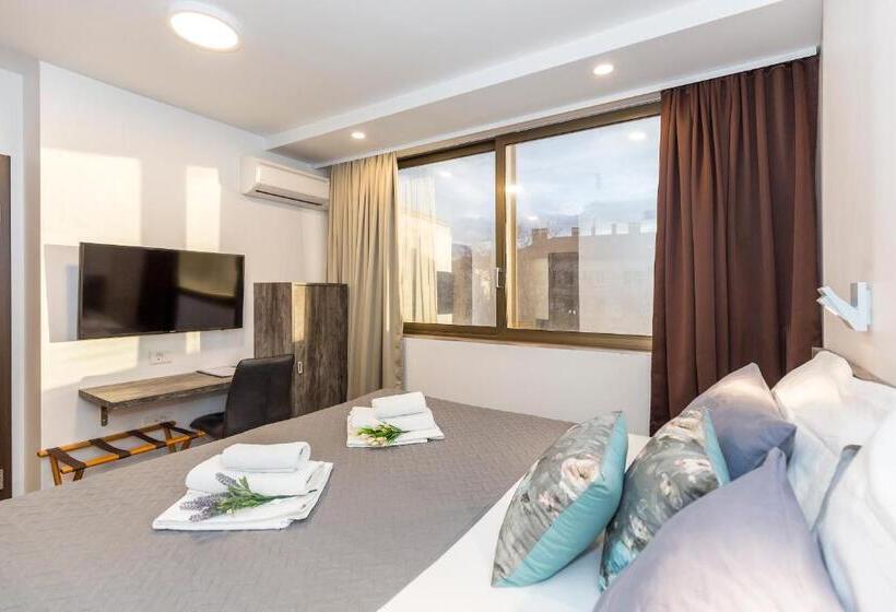 חדר דלוקס נוף לעיר, Apinelo Tower Rooms