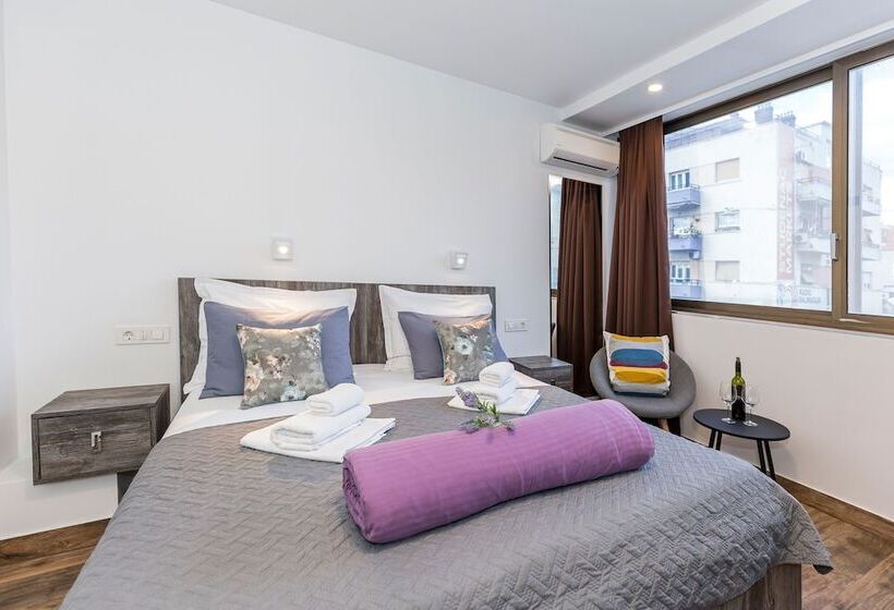 디럭스 룸 도시 전망, Apinelo Tower Rooms