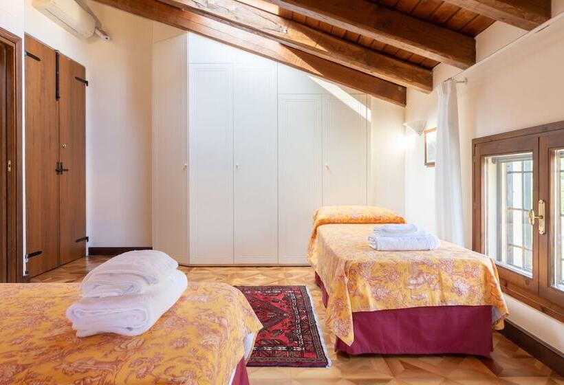 جناح مطلّ علي الحديقة, Ca  Malvasia   Bolognarooms