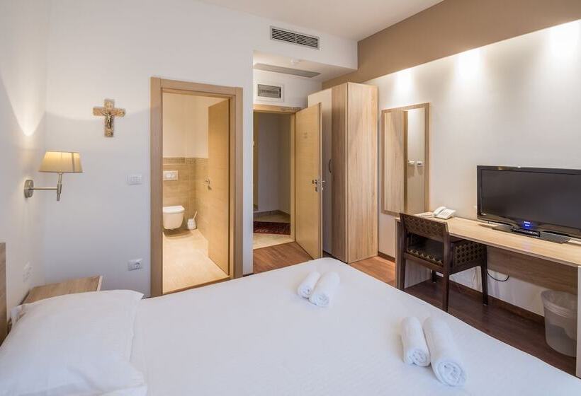 اتاق استاندارد, Quercus