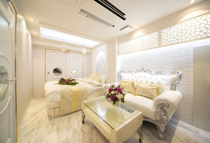 Номер Стандарт, Secret Veny   Adults Only