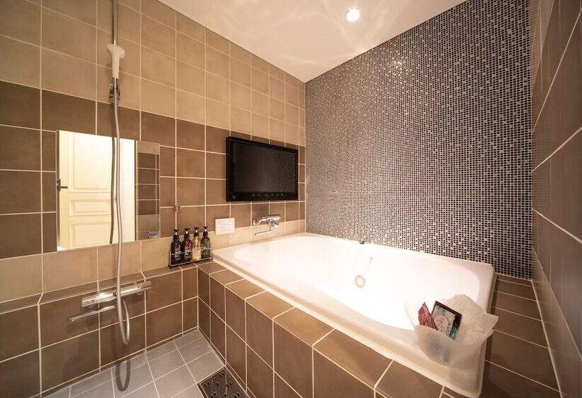 Номер Стандарт, Secret Veny   Adults Only