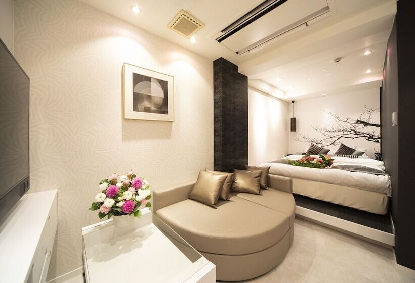 Номер Стандарт, Secret Veny   Adults Only