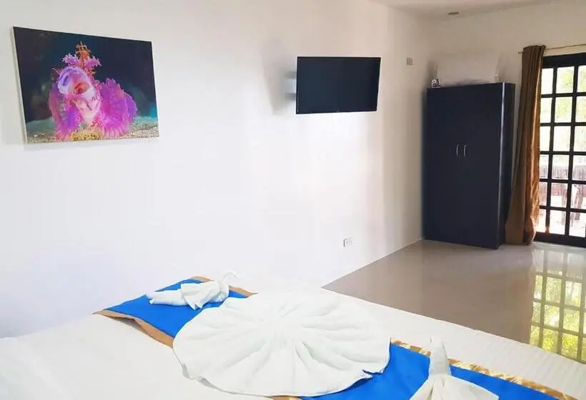 キングサイズベッドのスーペリアルーム, Blue Ribbon Dive Resort