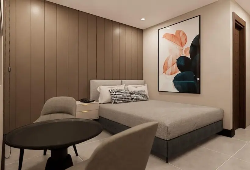 スタンダードルーム, Maine City Residences