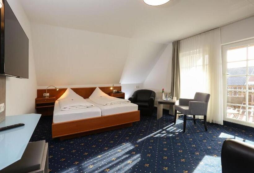 バルコニー付きスタンダードルーム, Zur Linde