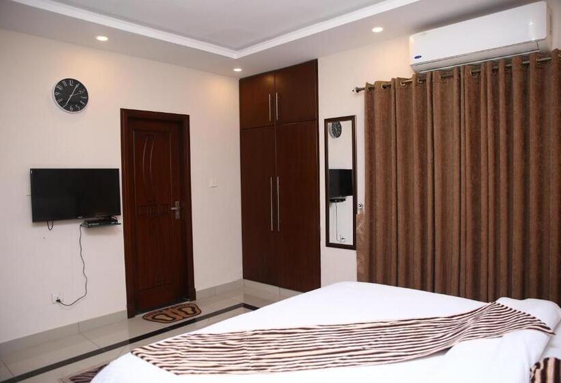 اتاق استاندارد, Safari Club 3 Bahria Town