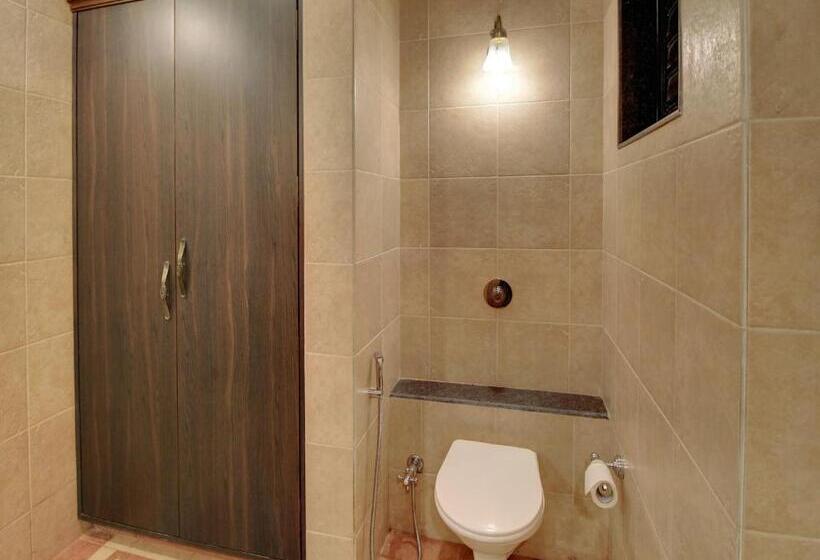 غرفة قياسية مطلة على الجبل, Rahi Forest View