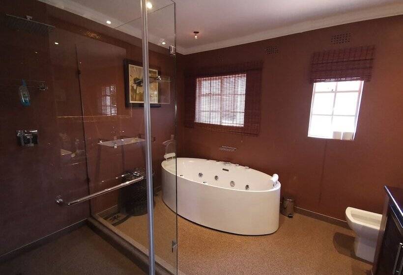 Дом 3 Спальни, Paulshof Guesthouse