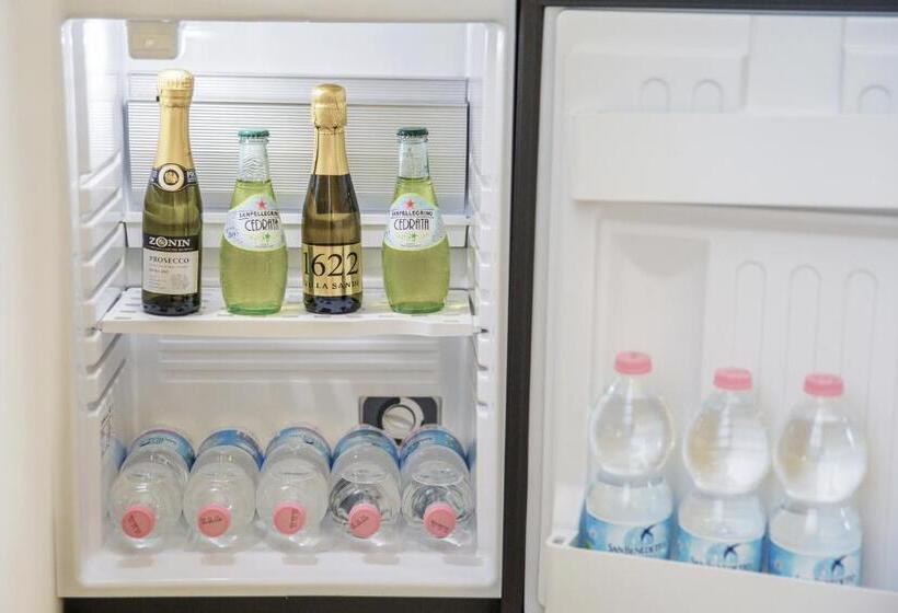 غرفة ديلوكس رباعية, Gleda Rooms Deluxe