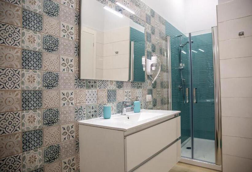 غرفة ديلوكس مزودة بشرفة, Gleda Rooms Deluxe