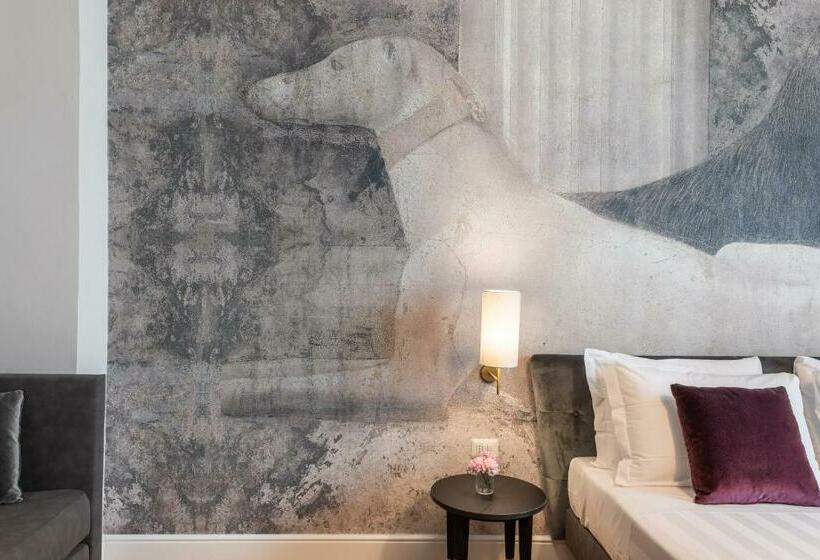 اتاق لوکس با بالکن, 3110 Art