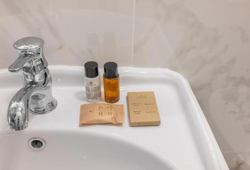 اتاق استاندارد, 3110 Art