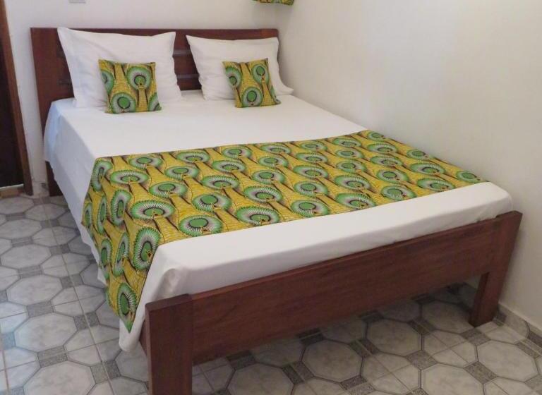 اتاق استاندارد, Micaval Residential