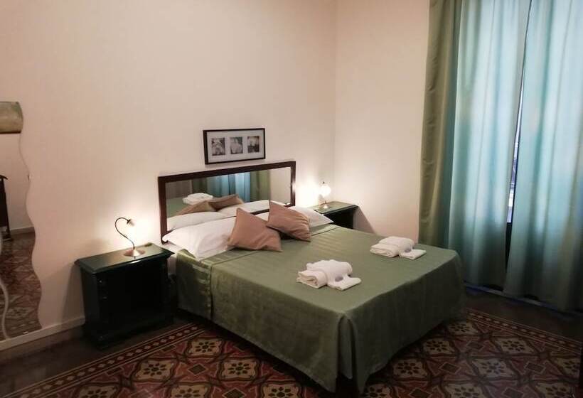 غرفة إقتصادية, Aloi Rooms