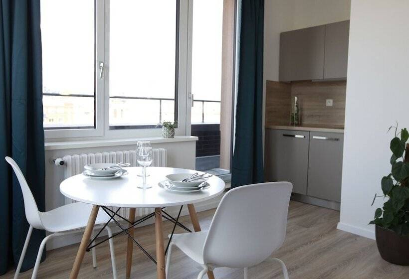 Apartament 1 Sypialnia z Balkonem, City Center Best Place Apartments