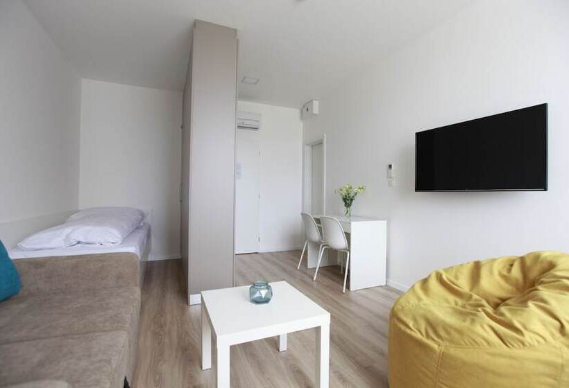 Studio Standard, City Center Best Place Apartments