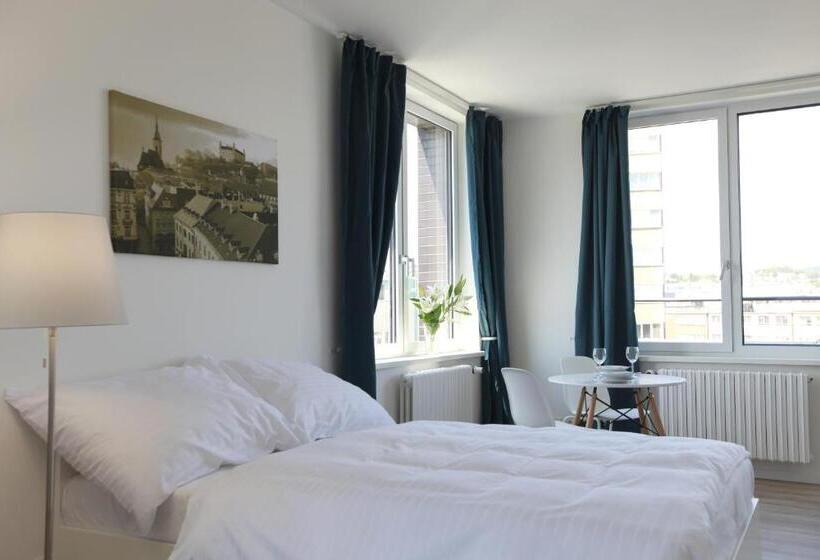 Apartament 1 Sypialnia z Balkonem, City Center Best Place Apartments