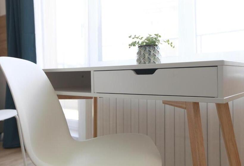 Apartament 1 Sypialnia z Balkonem, City Center Best Place Apartments