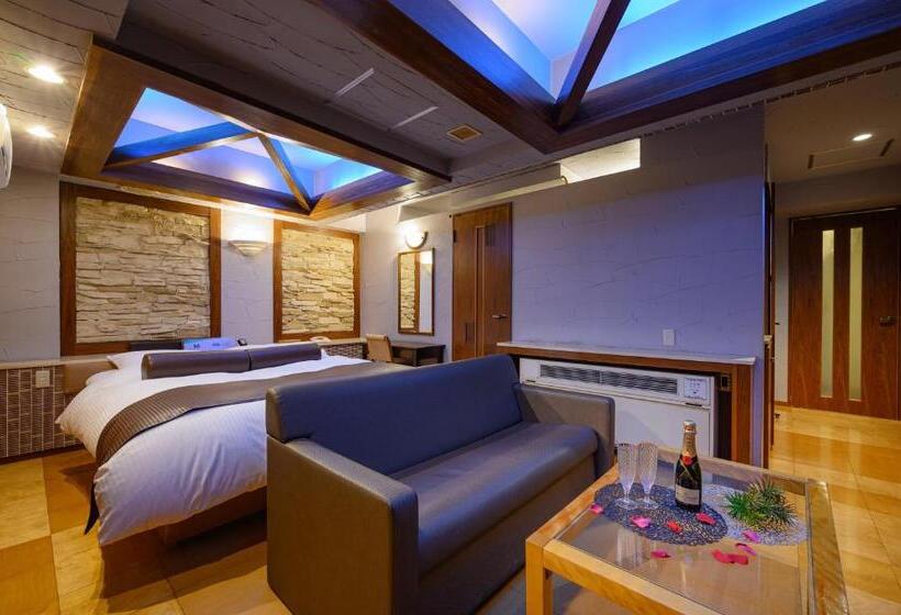 Номер Стандарт, Water Hotel Mw
