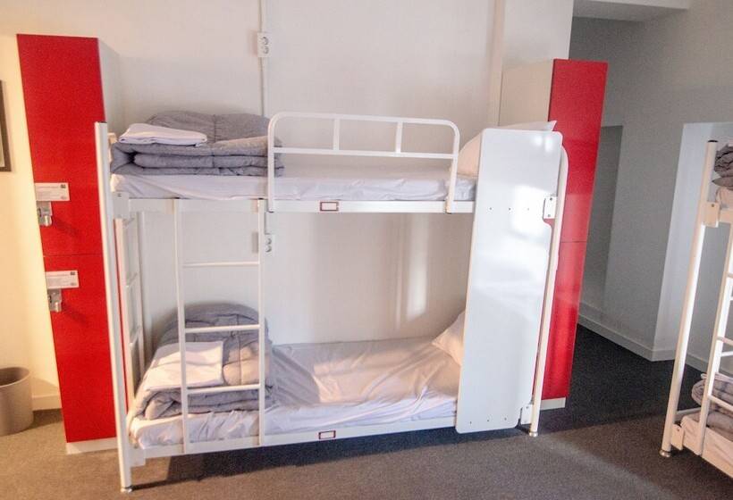 تختخواب در اتاق مشترک, One Way Guesthouse Busan