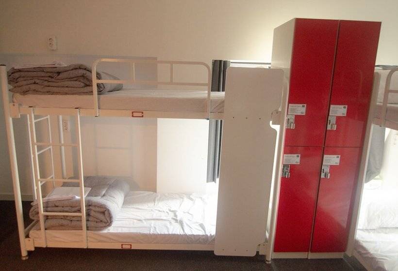 تختخواب در اتاق مشترک, One Way Guesthouse Busan