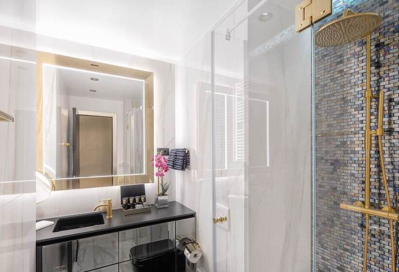 Студия Deluxe, Posh Residence Luxury Suites