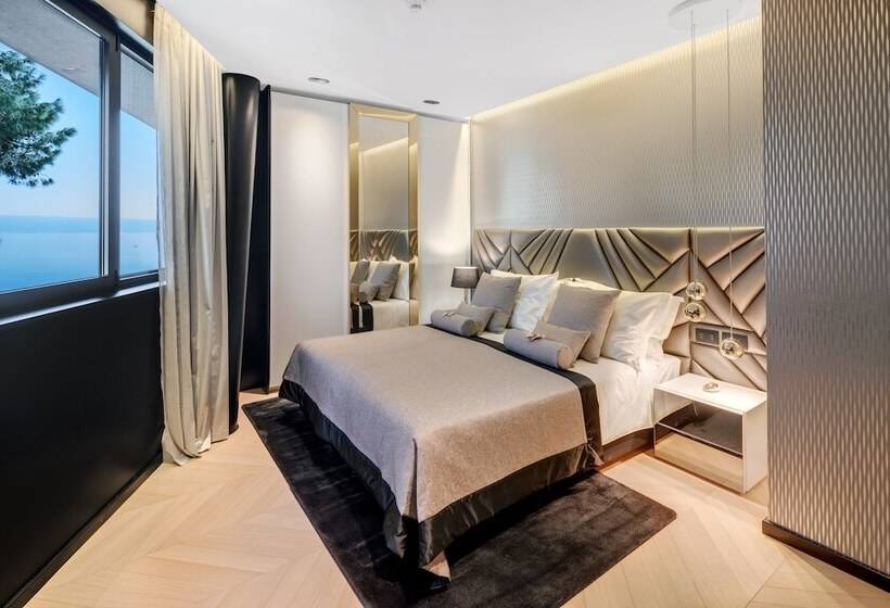 سوئیت دلوکس 2 خوابه, Posh Residence Luxury Suites