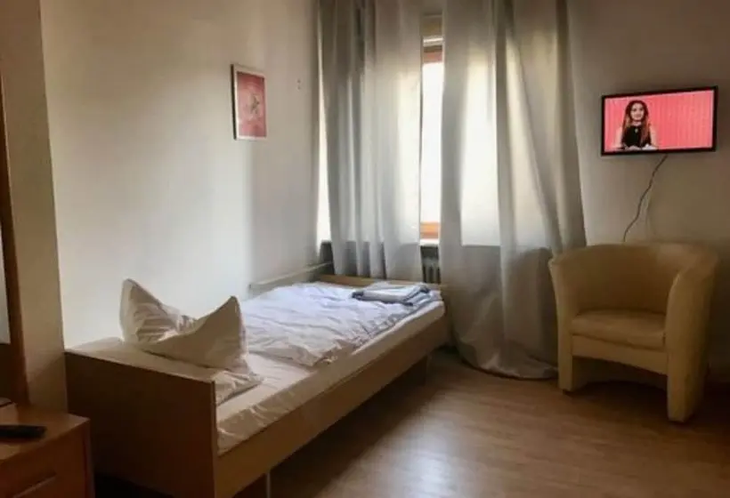 スタンダードシングルルーム, Zimmervermietung Gasthof Lamm, Zugang Selbstständig über Schlüsseltresor