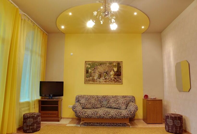 اتاق سوپریور, Seven Kings