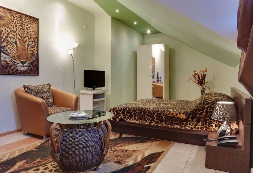 سوییت جونیور, Seven Kings