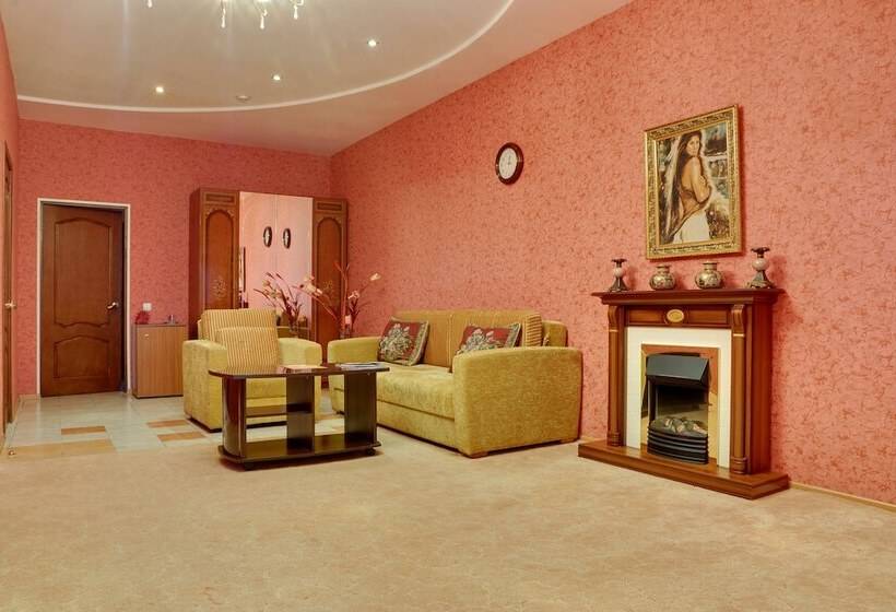 سوئیت با بالکن, Seven Kings