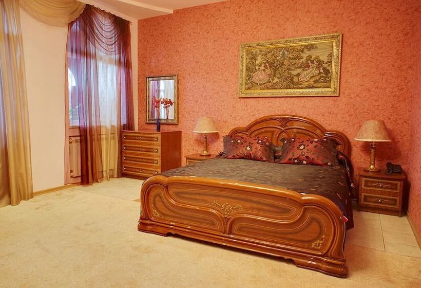 سوئیت با بالکن, Seven Kings