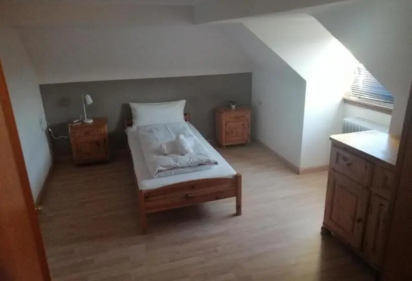スタンダードシングルルーム, Zimmervermietung Gasthof Lamm, Zugang Selbstständig über Schlüsseltresor