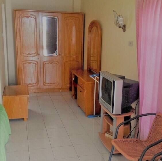 غرفة ديلوكس مطلة على البحيرة, Melissa Palace Hotel And Karaoke