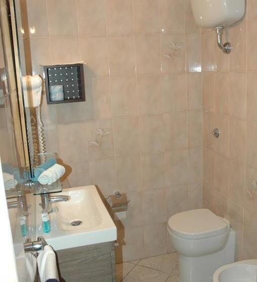 דירה בת חדר שינה 1 עם מרפסת, Ville Paola E Daniela